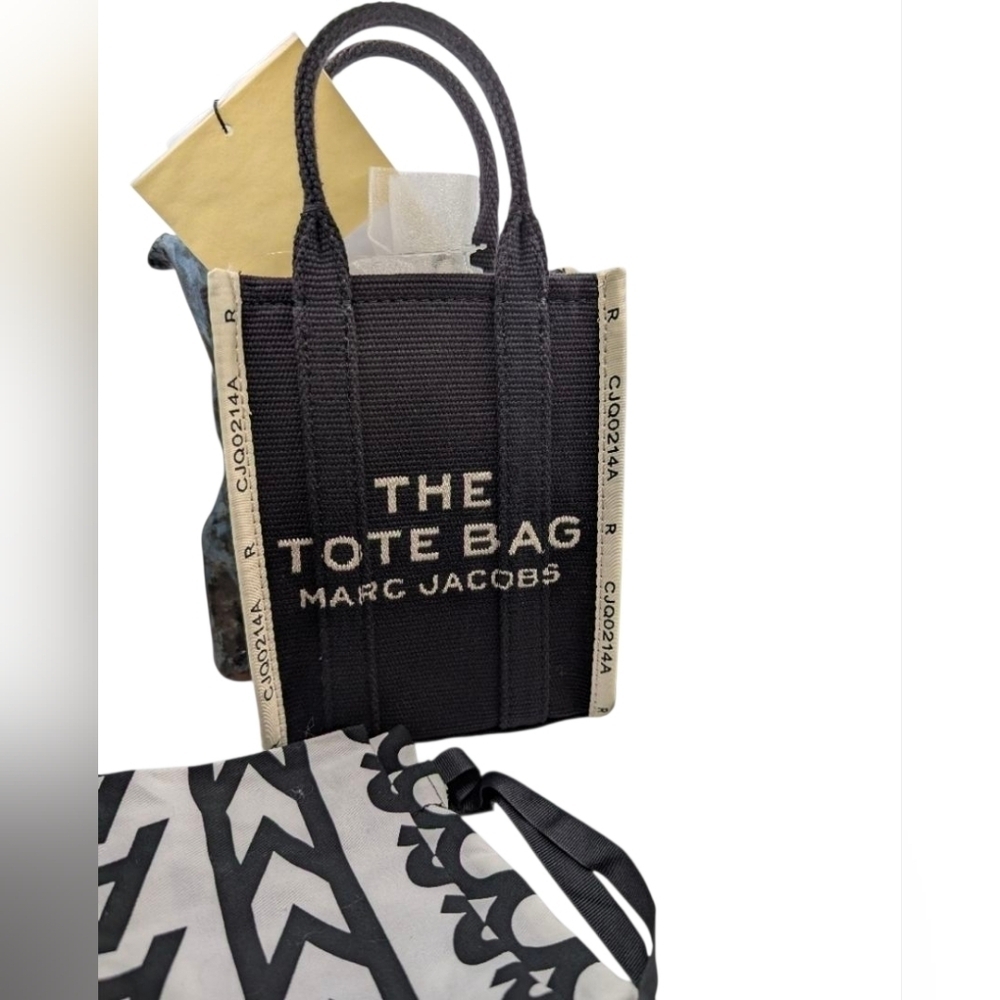 Marc Jacobs Jacquard The Tote Bag Crossbody - Black Knit Mini (NWT) - Picture 3 of 7